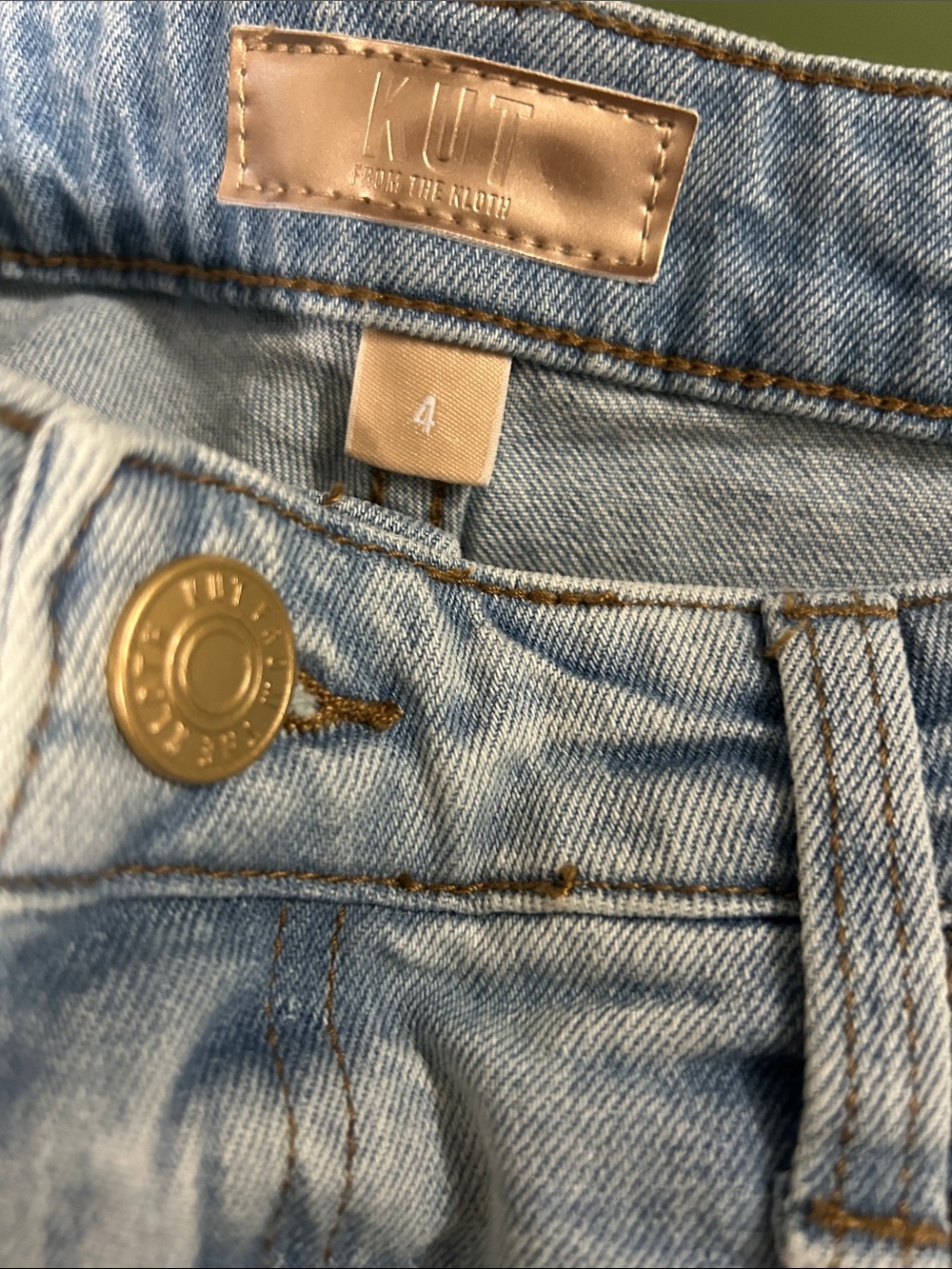 NEW Kut from the Kloth Gwen HighRise Wide Leg Crop Jean 4 - Picture 7 of 8